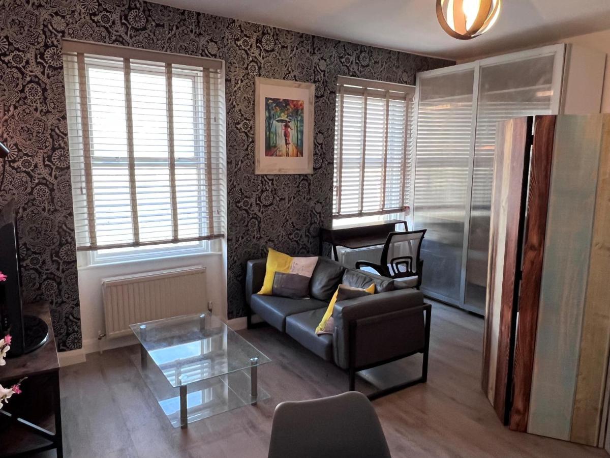 Flat In Central London With Large Patio Exterior photo